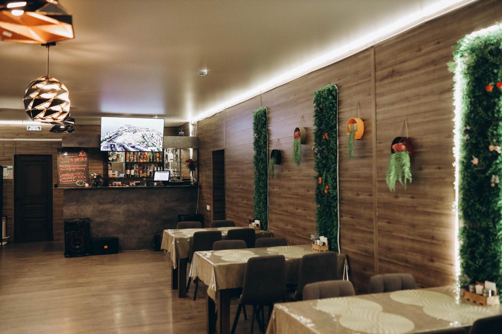 Belon Garden Hotel Astana Bagian luar foto